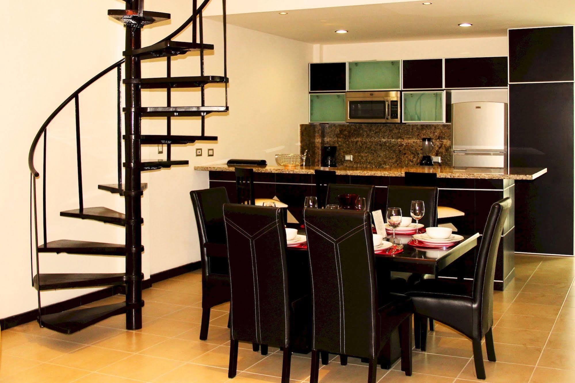 Condoplaza San Pedro Playa del Carmen Esterno foto