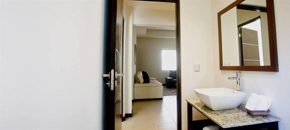 Condoplaza San Pedro Playa del Carmen Esterno foto